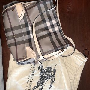 Burberry Purse